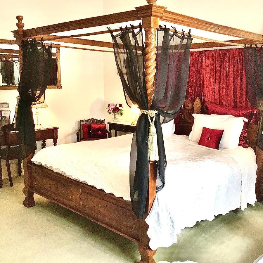 Kurrajong House Bed & Breakfast Лонсестън Екстериор снимка