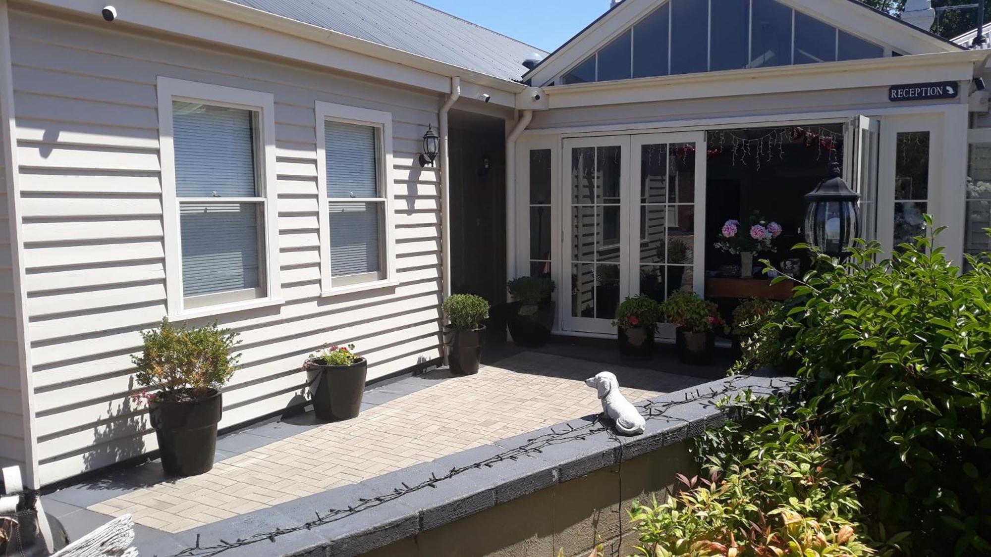 Kurrajong House Bed & Breakfast Лонсестън Стая снимка