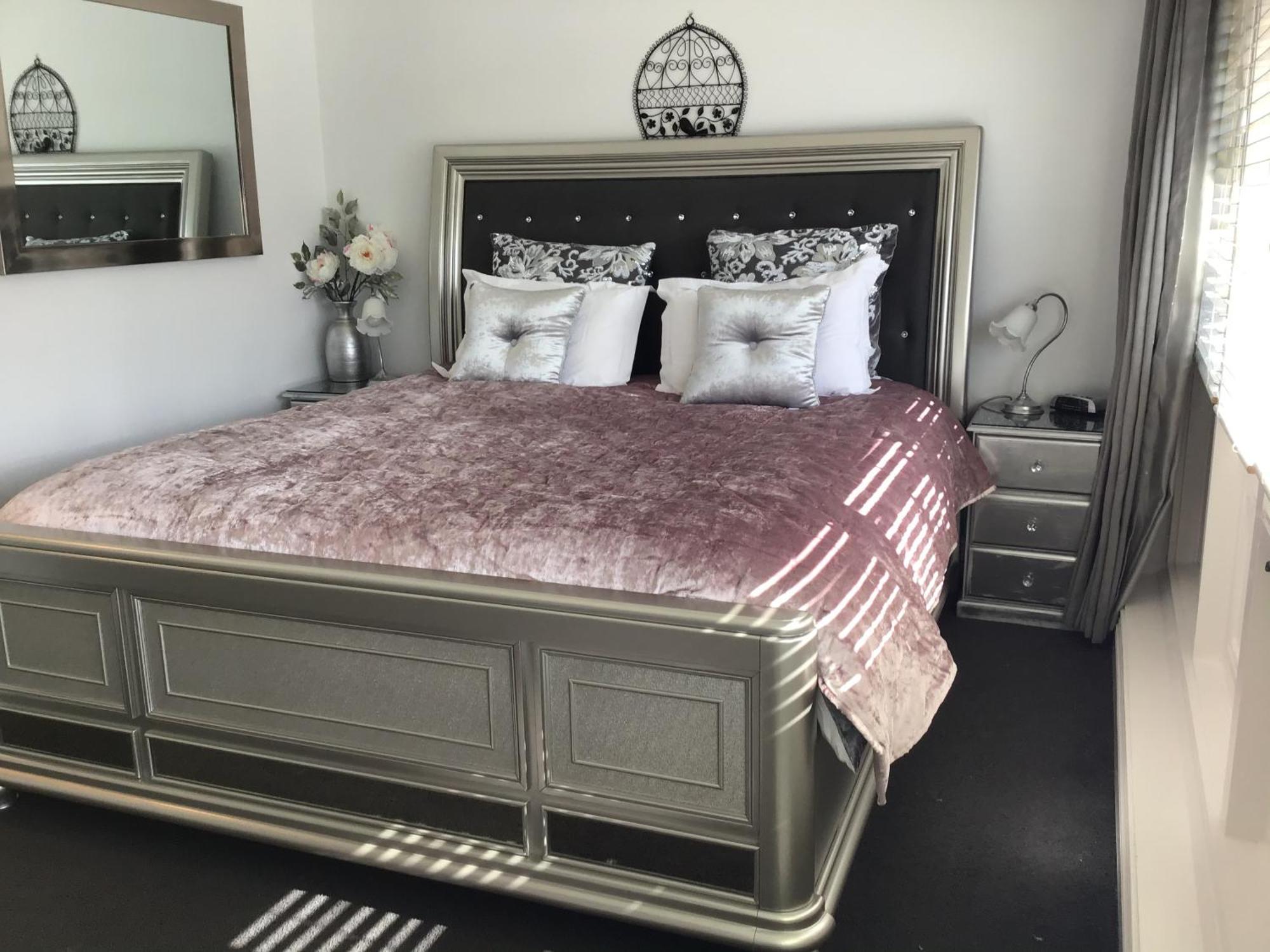 Kurrajong House Bed & Breakfast Лонсестън Стая снимка