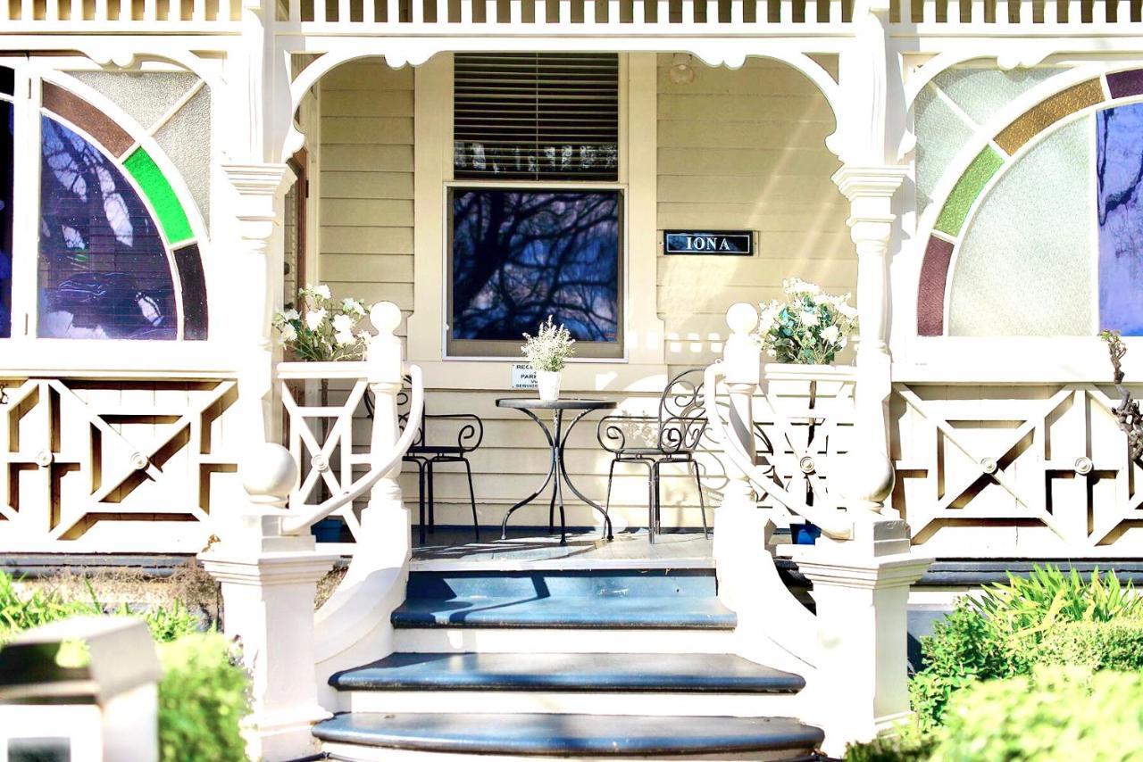 Kurrajong House Bed & Breakfast Лонсестън Екстериор снимка
