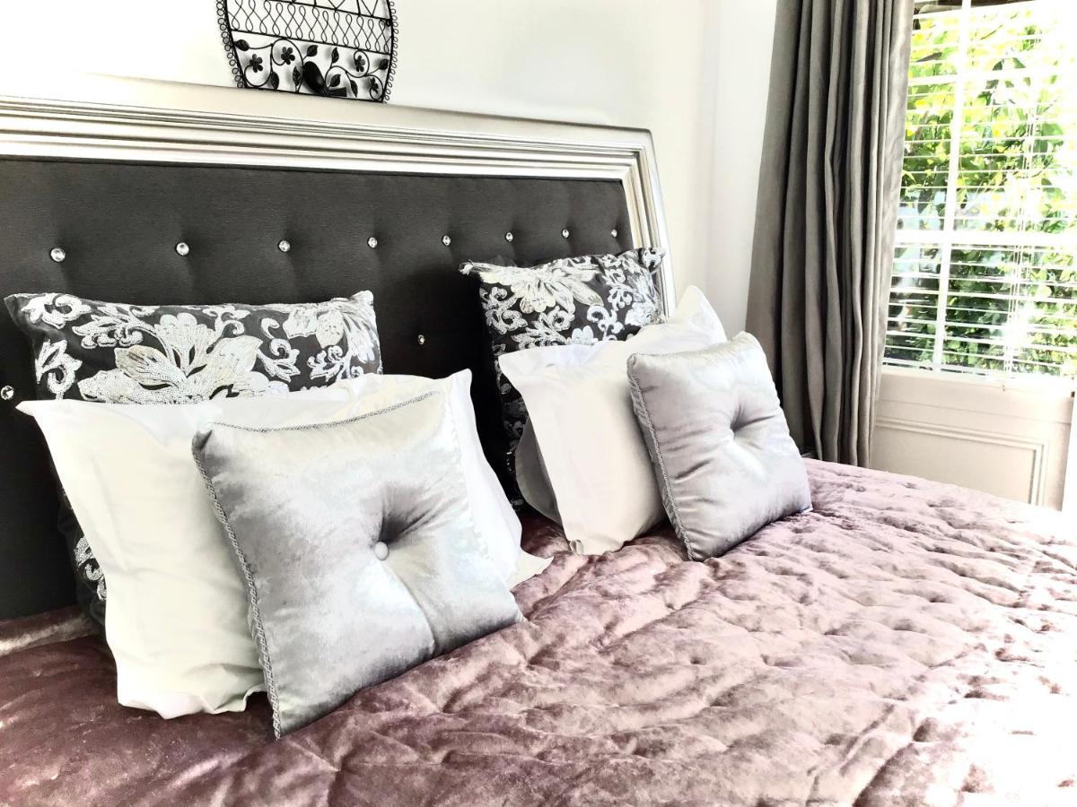 Kurrajong House Bed & Breakfast Лонсестън Екстериор снимка